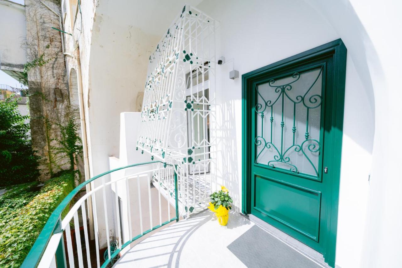 Hotel La Dimora Di Nonna Maria Maiori Exterior foto